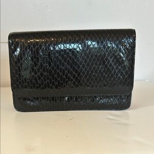 Elegant Black Women's Snake Skin Leather Clutch